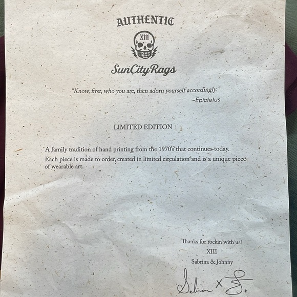 Sun City Rags Ghosted sleeveless sweatshirt - Picture 9 of 10